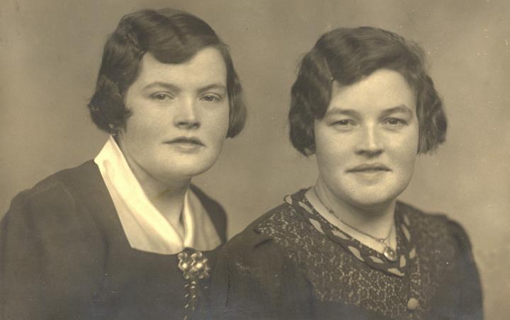 To en Nel - jaren dertig.jpg